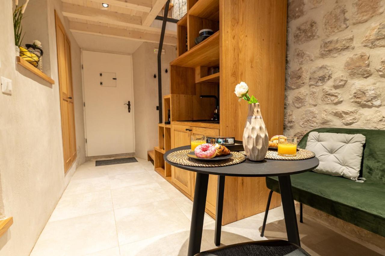 Superior 1 Bedroom Apartment Gabriela Next To Buza Beach Ragusa Esterno foto
