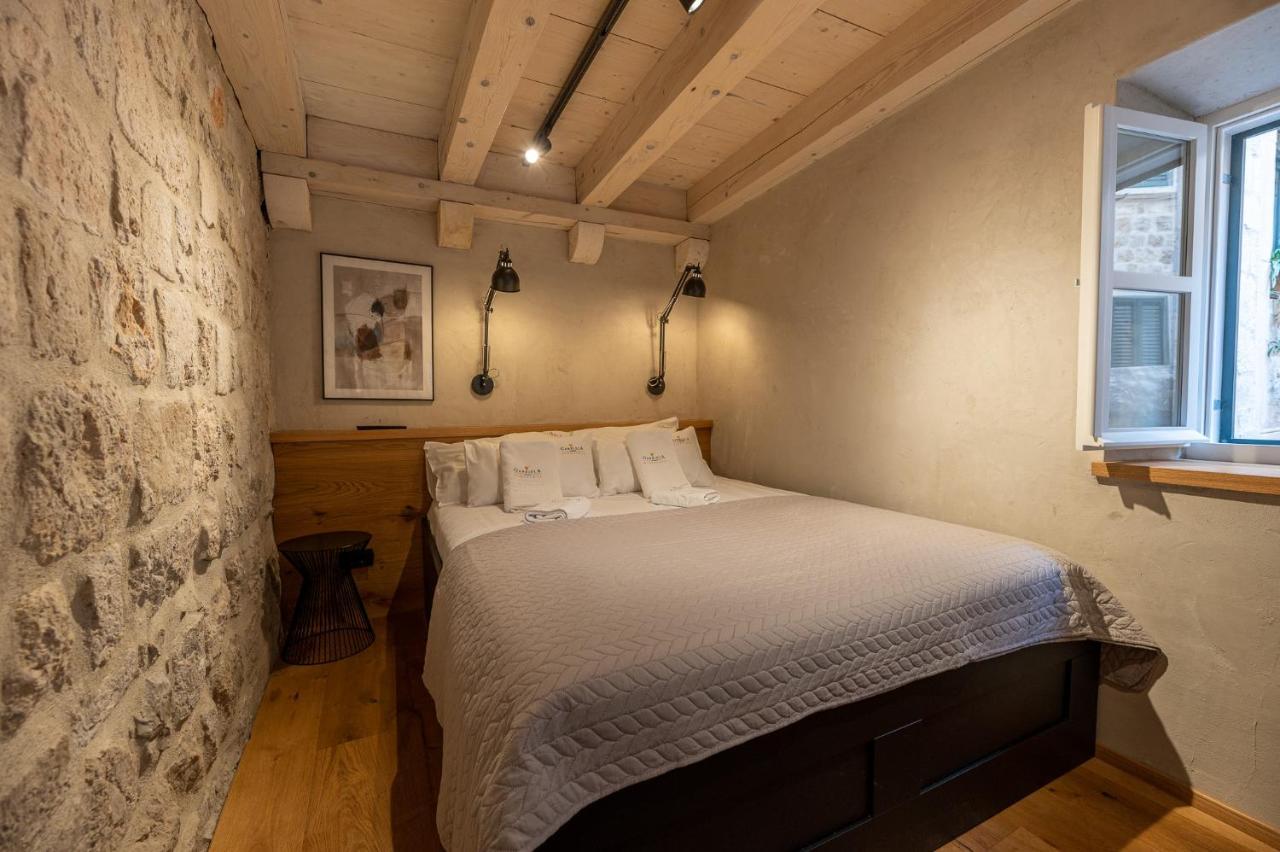 Superior 1 Bedroom Apartment Gabriela Next To Buza Beach Ragusa Esterno foto