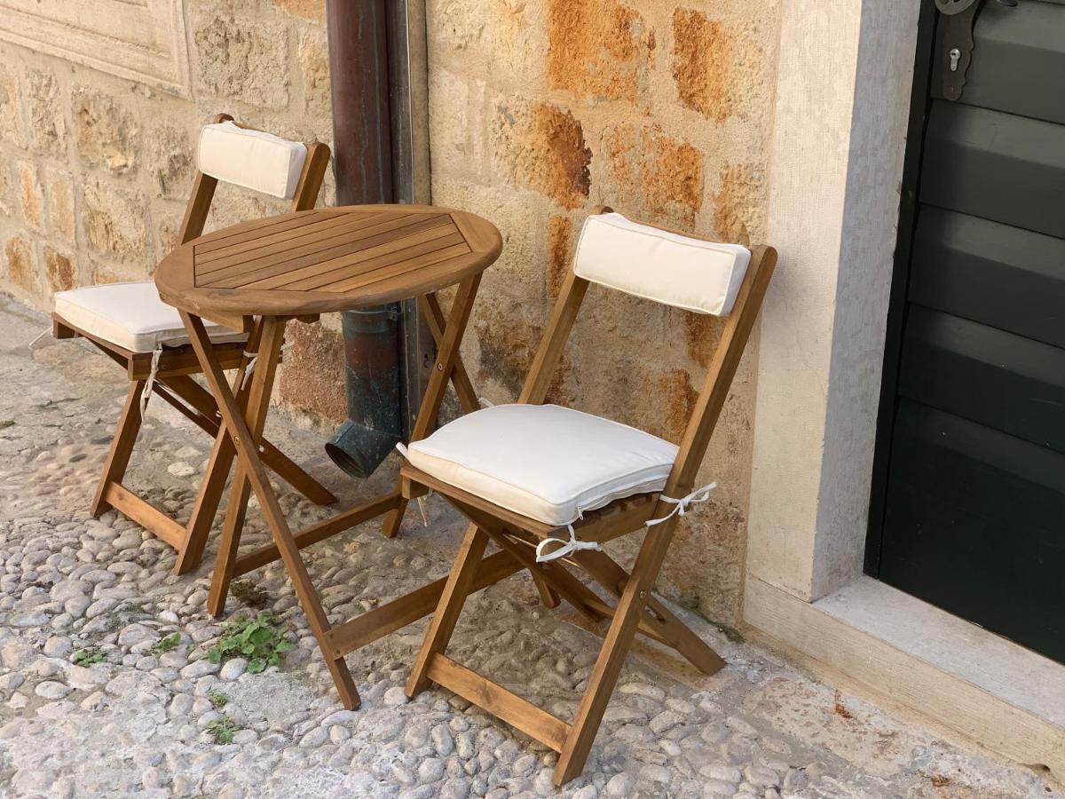 Superior 1 Bedroom Apartment Gabriela Next To Buza Beach Ragusa Esterno foto
